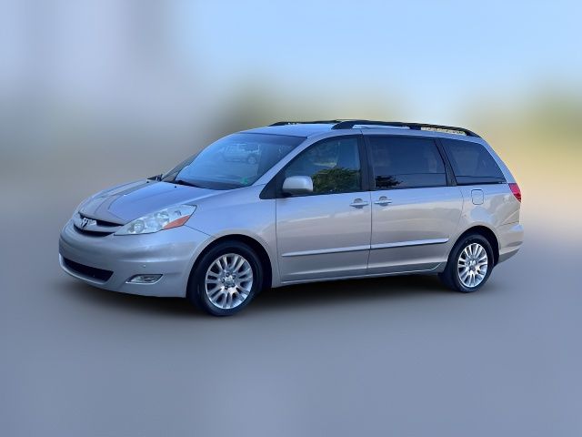 2010 Toyota Sienna XLE
