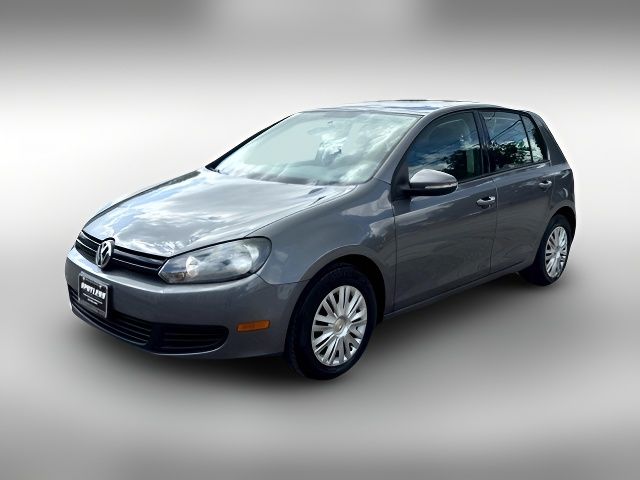 2010 Volkswagen Golf Base