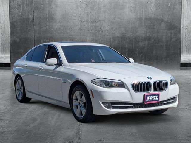 2011 BMW 5 Series 528i