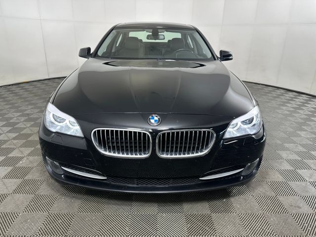 2011 BMW 5 Series 528i