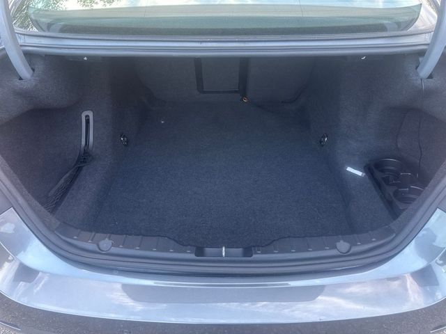 2011 BMW 5 Series 528i