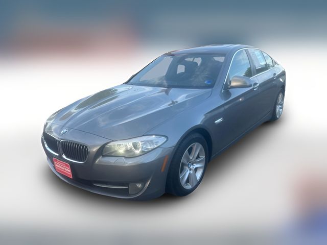 2011 BMW 5 Series 528i