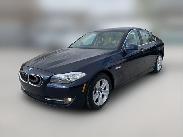 2011 BMW 5 Series 528i