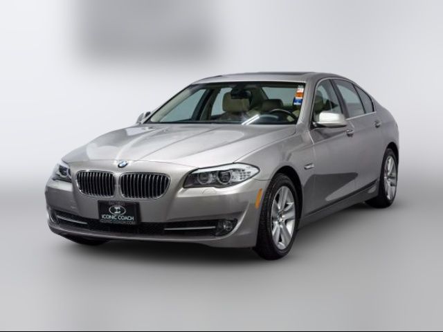 2011 BMW 5 Series 528i