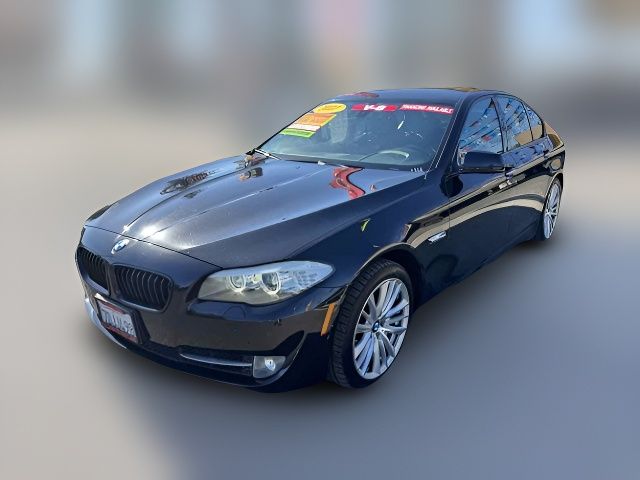 2011 BMW 5 Series 550i