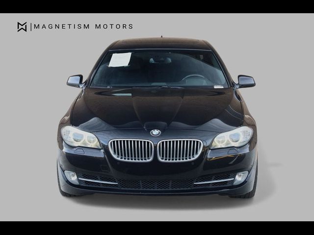 2011 BMW 5 Series 550i