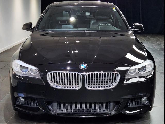 2011 BMW 5 Series 550i xDrive