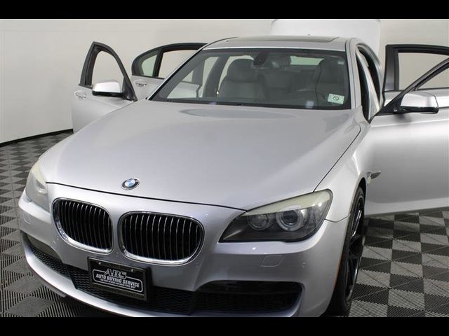 2011 BMW 7 Series 740i