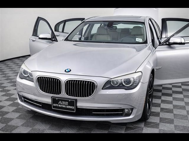 2011 BMW 7 Series 740i