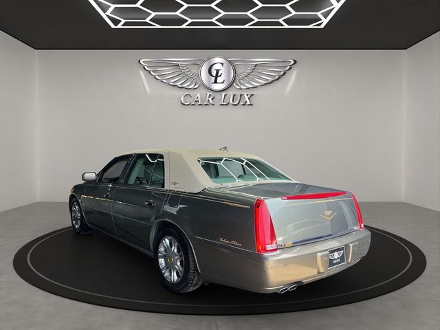 2011 Cadillac DTS Luxury Collection