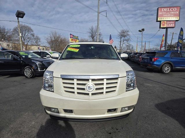 2011 Cadillac Escalade Luxury