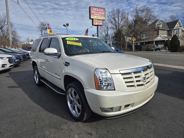 2011 Cadillac Escalade Luxury
