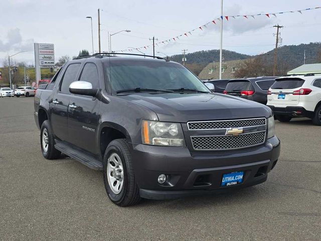 2011 Chevrolet Avalanche LT