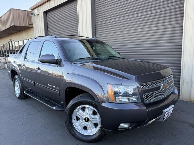 2011 Chevrolet Avalanche LT