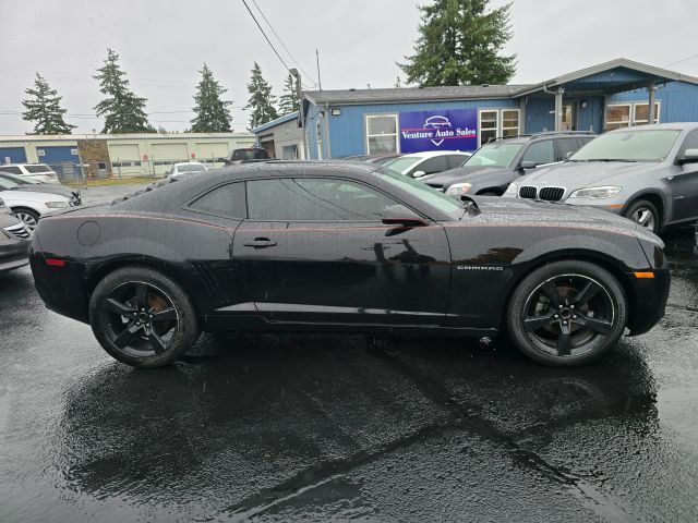 2011 Chevrolet Camaro 2LT