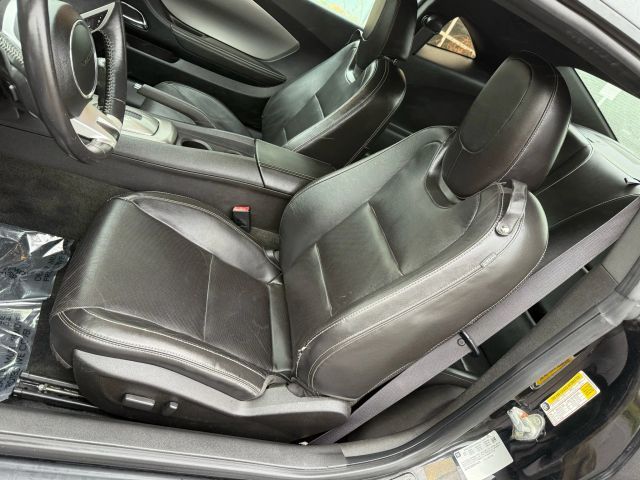 2011 Chevrolet Camaro 2LT