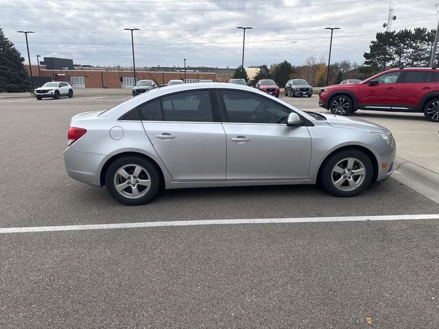 2011 Chevrolet Cruze LT 2LT