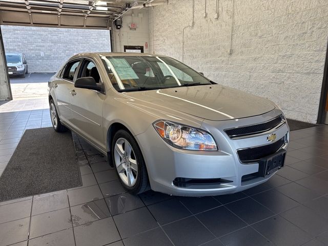 2011 Chevrolet Malibu LS 1LS