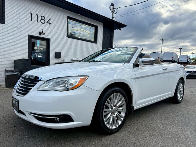 2011 Chrysler 200 Limited