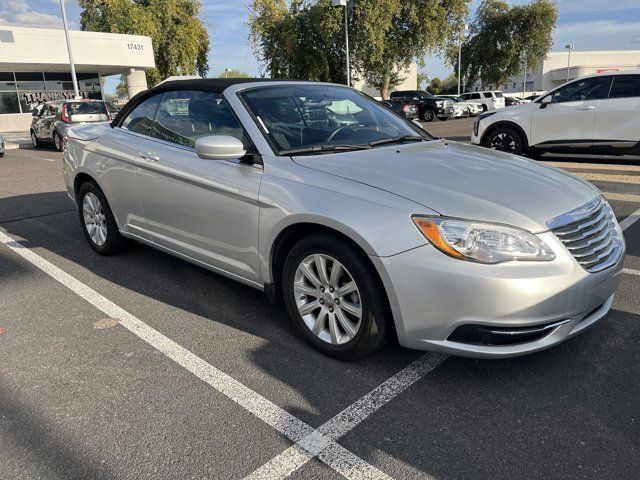 2011 Chrysler 200 Touring