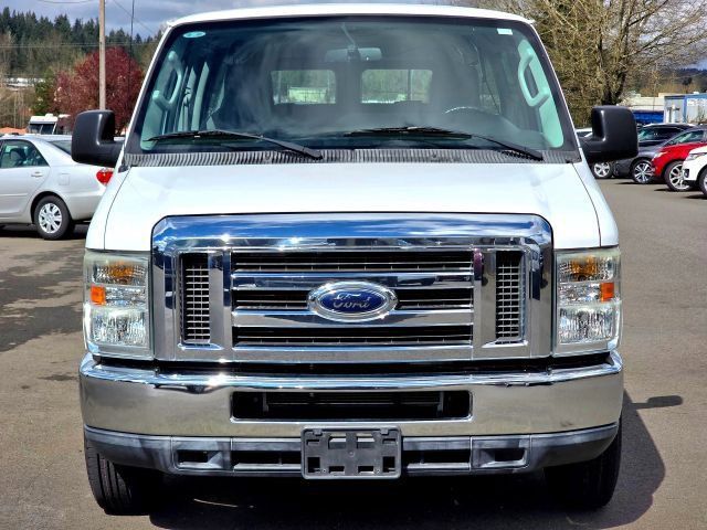 2011 Ford Econoline XLT