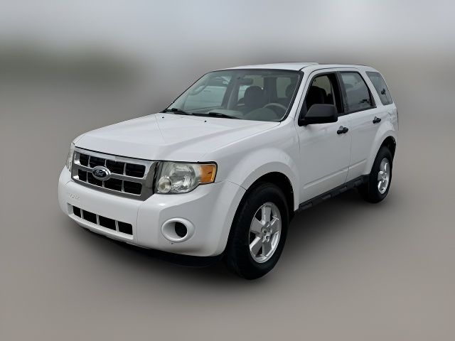 2011 Ford Escape XLS