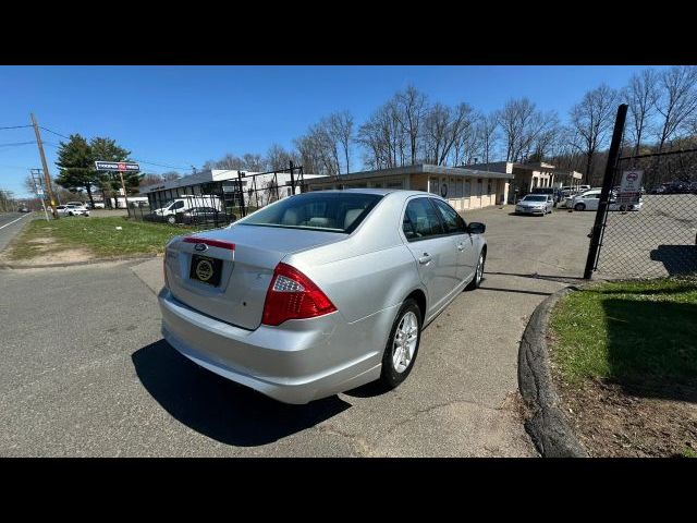 2011 Ford Fusion S