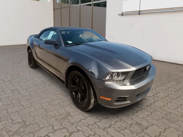 2011 Ford Mustang V6 Premium