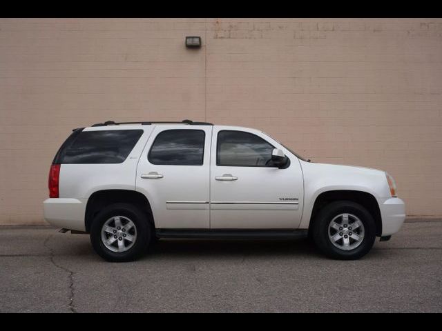 2011 GMC Yukon SLT