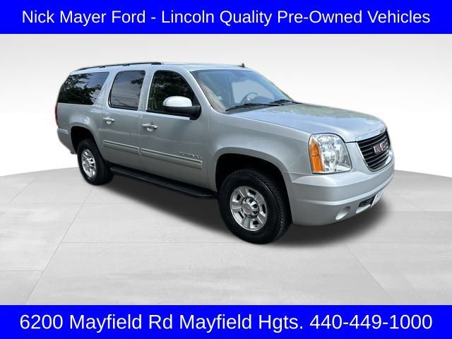 2011 GMC Yukon XL SLE