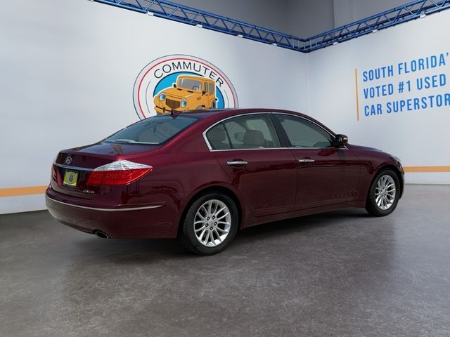2011 Hyundai Genesis Base