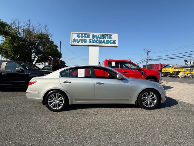 2011 Hyundai Genesis Base