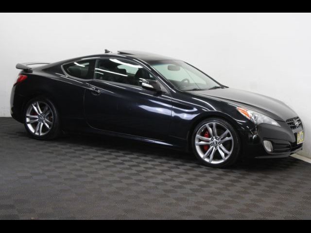2011 Hyundai Genesis Track