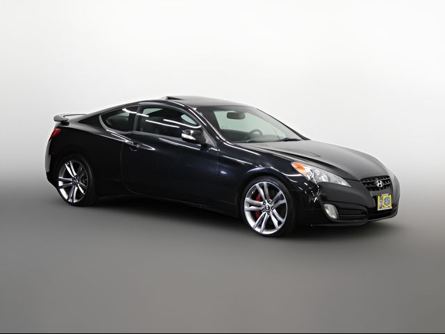 2011 Hyundai Genesis Track