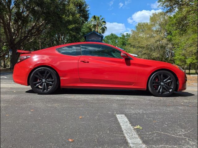 2011 Hyundai Genesis Track