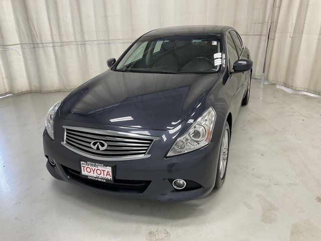 2011 INFINITI G37 X