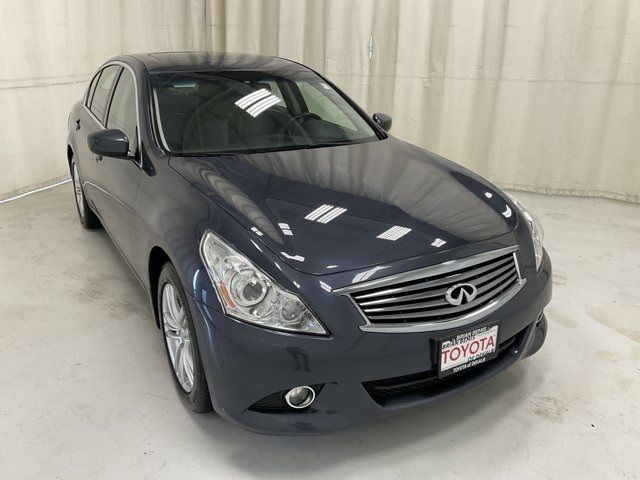 2011 INFINITI G37 X