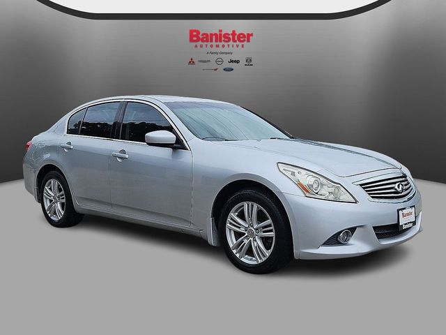 2011 INFINITI G37 X