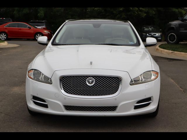 2011 Jaguar XJ Base