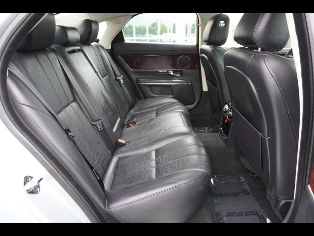2011 Jaguar XJ Base