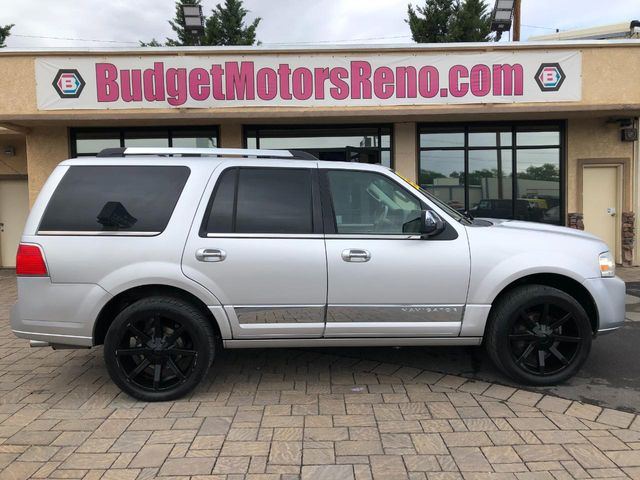 2011 Lincoln Navigator Base