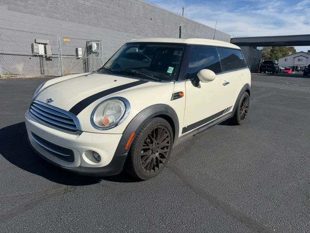 2011 MINI Cooper Clubman Base