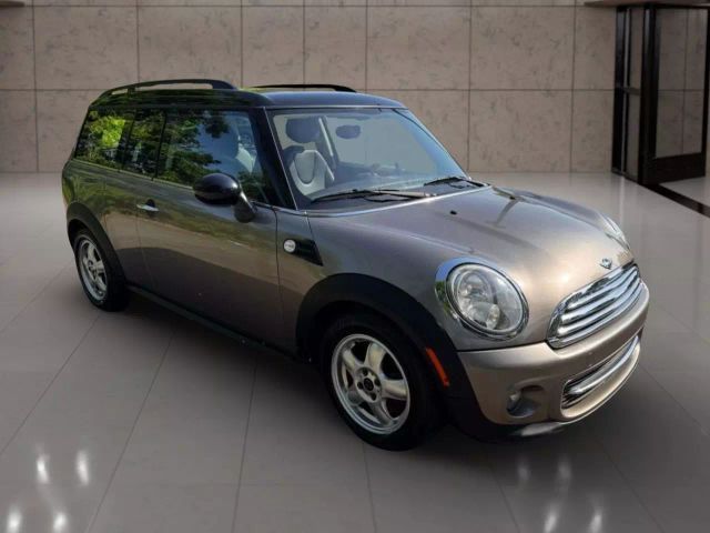 2011 MINI Cooper Clubman Base