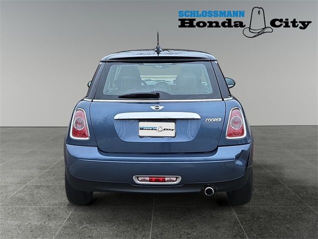 2011 MINI Cooper Hardtop Base
