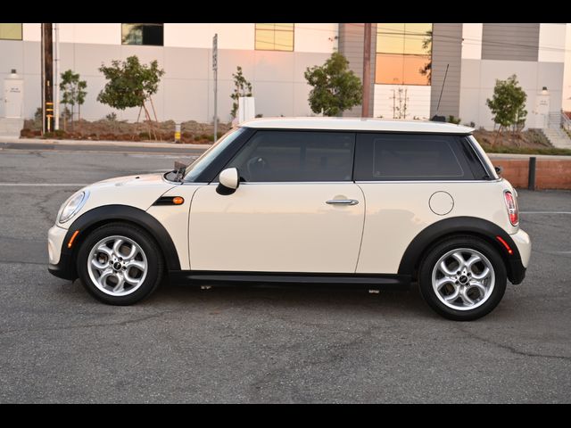 2011 MINI Cooper Hardtop Base