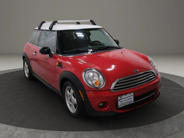 2011 MINI Cooper Hardtop Base