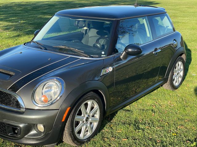 2011 MINI Cooper Hardtop S