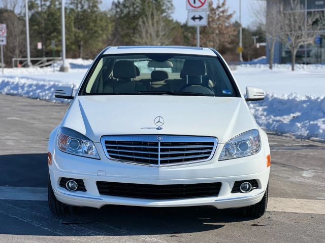 2011 Mercedes-Benz C-Class 300 Luxury