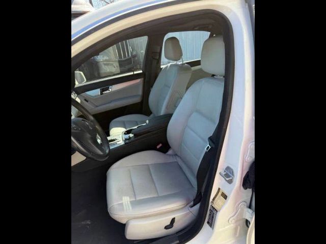 2011 Mercedes-Benz C-Class 300 Sport