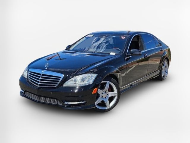 2011 Mercedes-Benz S-Class 550